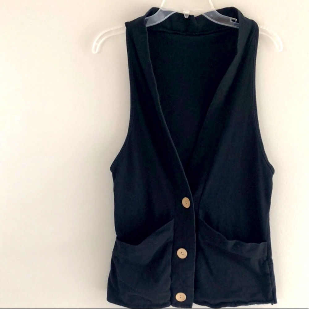 Black Accent Vest - Picture 1 of 3
